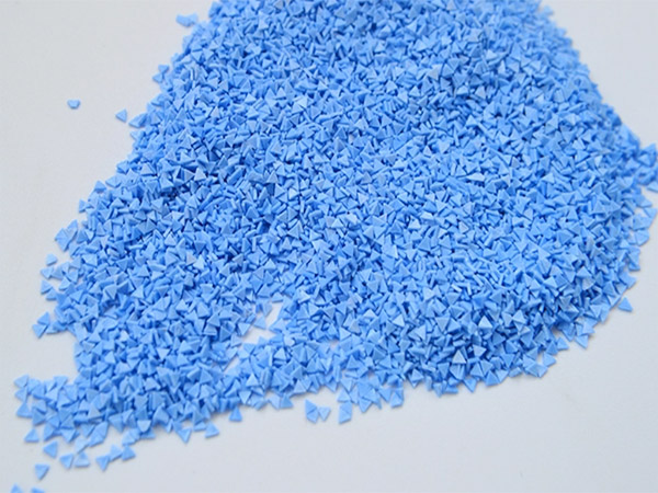 陶瓷刚玉磨料的特点有哪些